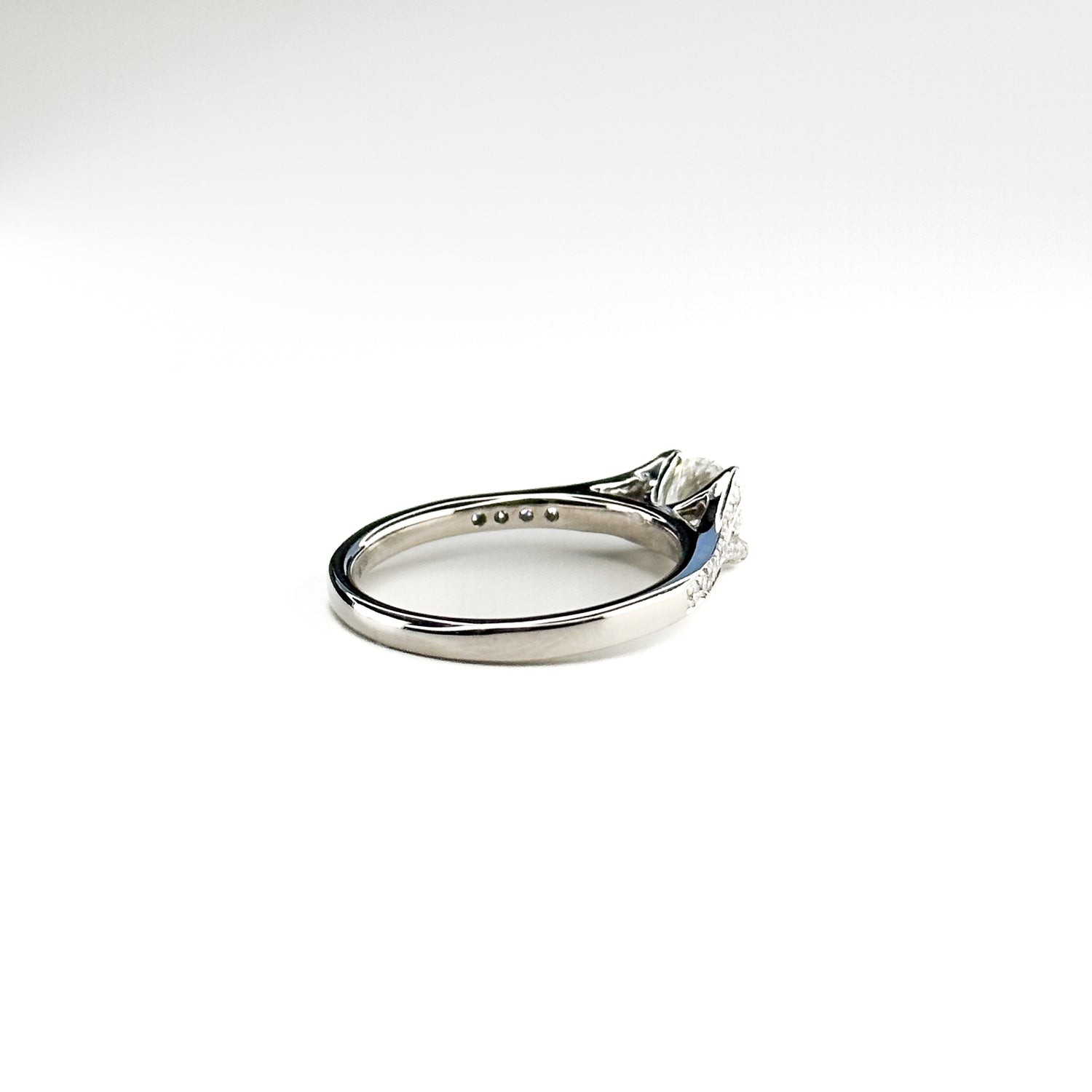 0.70ct GIA Round Cut Diamond Platinum Ring