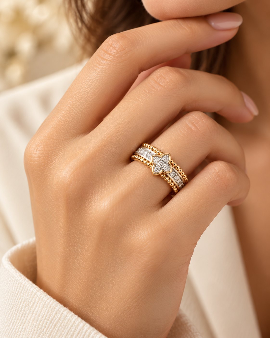 18ct Two-Tone Gold 0.31ct Diamond Clover Dress Ring