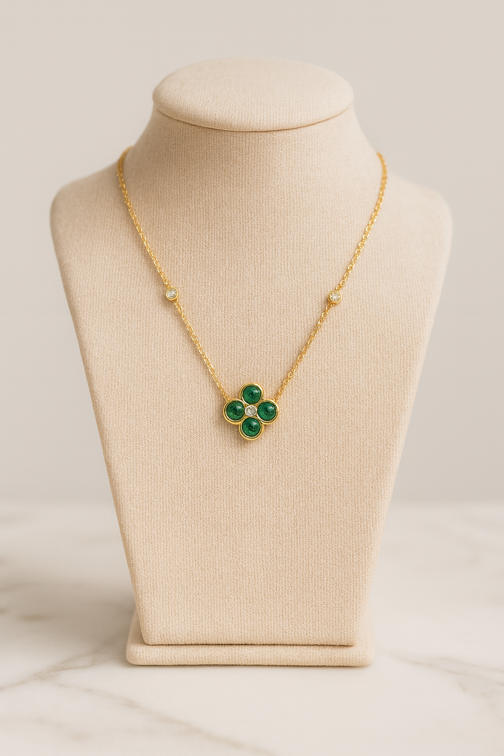 Emerald Clover Pendant Necklace