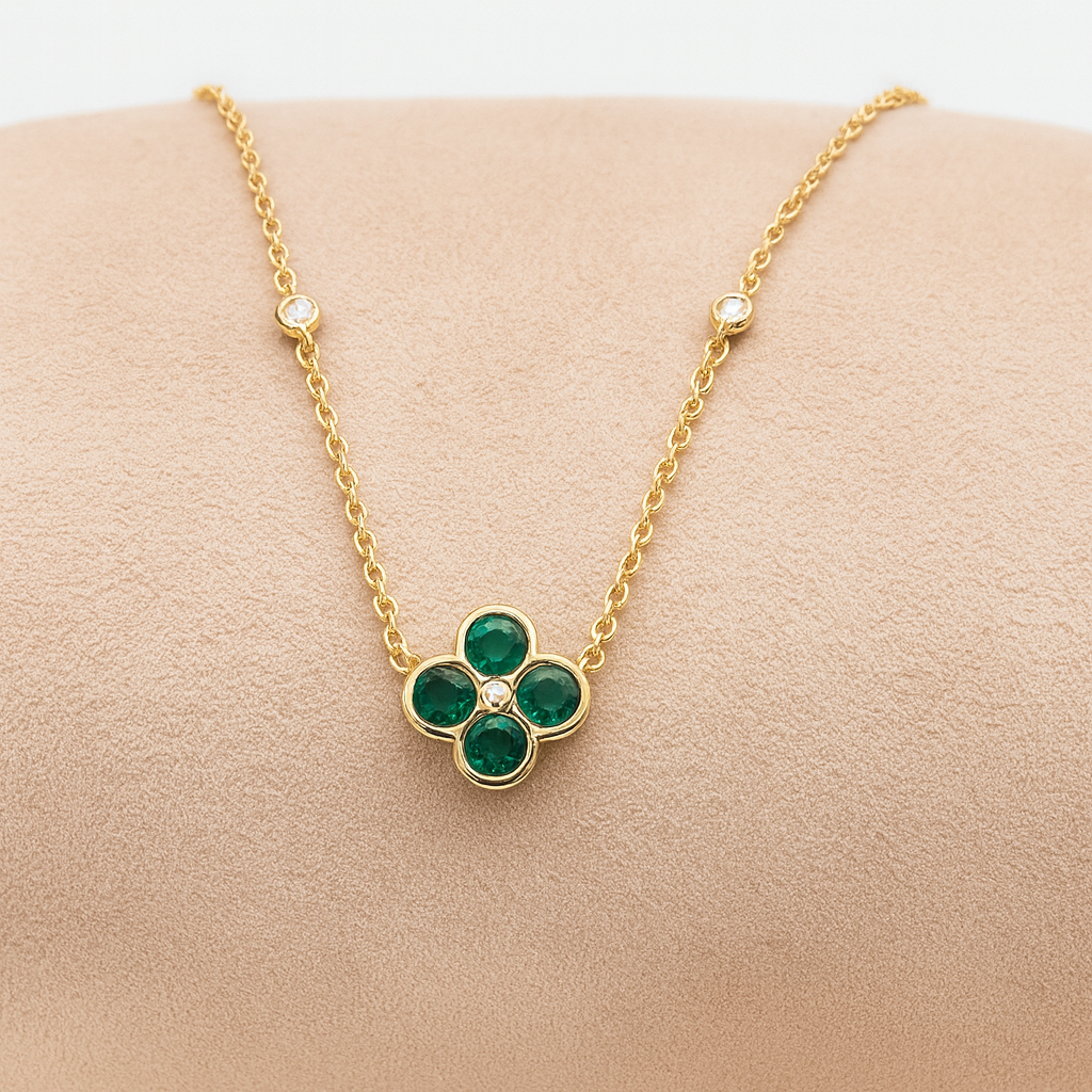 Emerald Clover Pendant Necklace