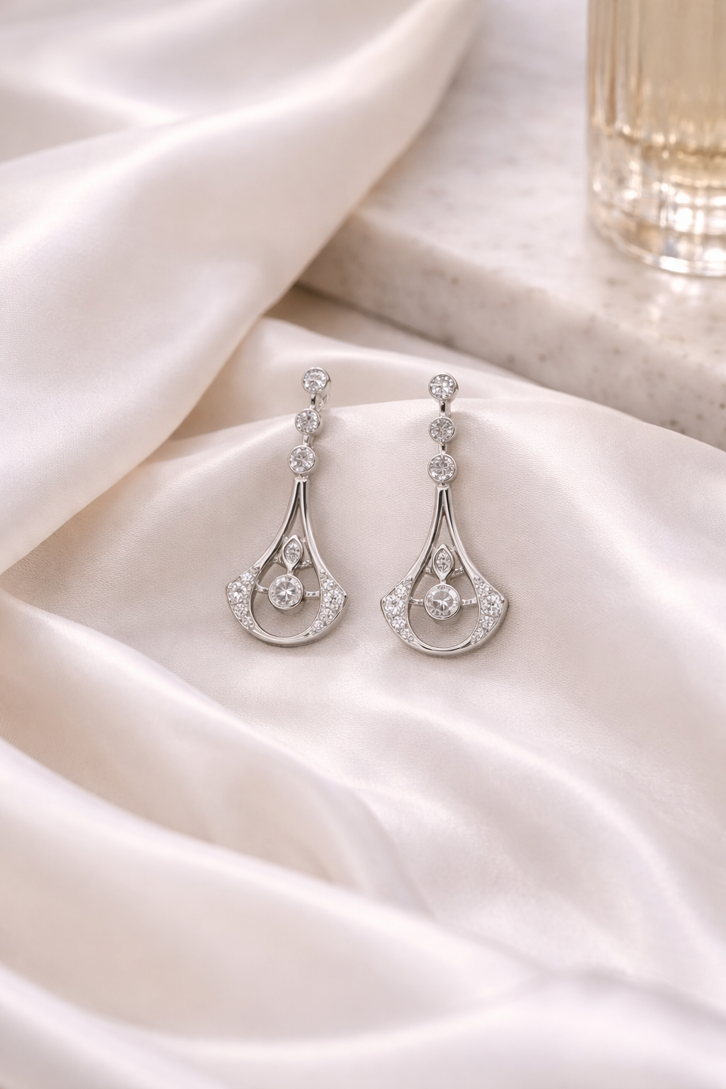 Open Teardrop Earrings in 18ct White Gold