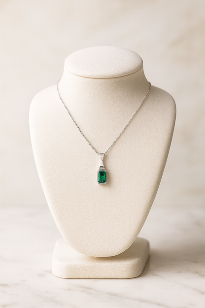 Emerald Pendant in White Gold