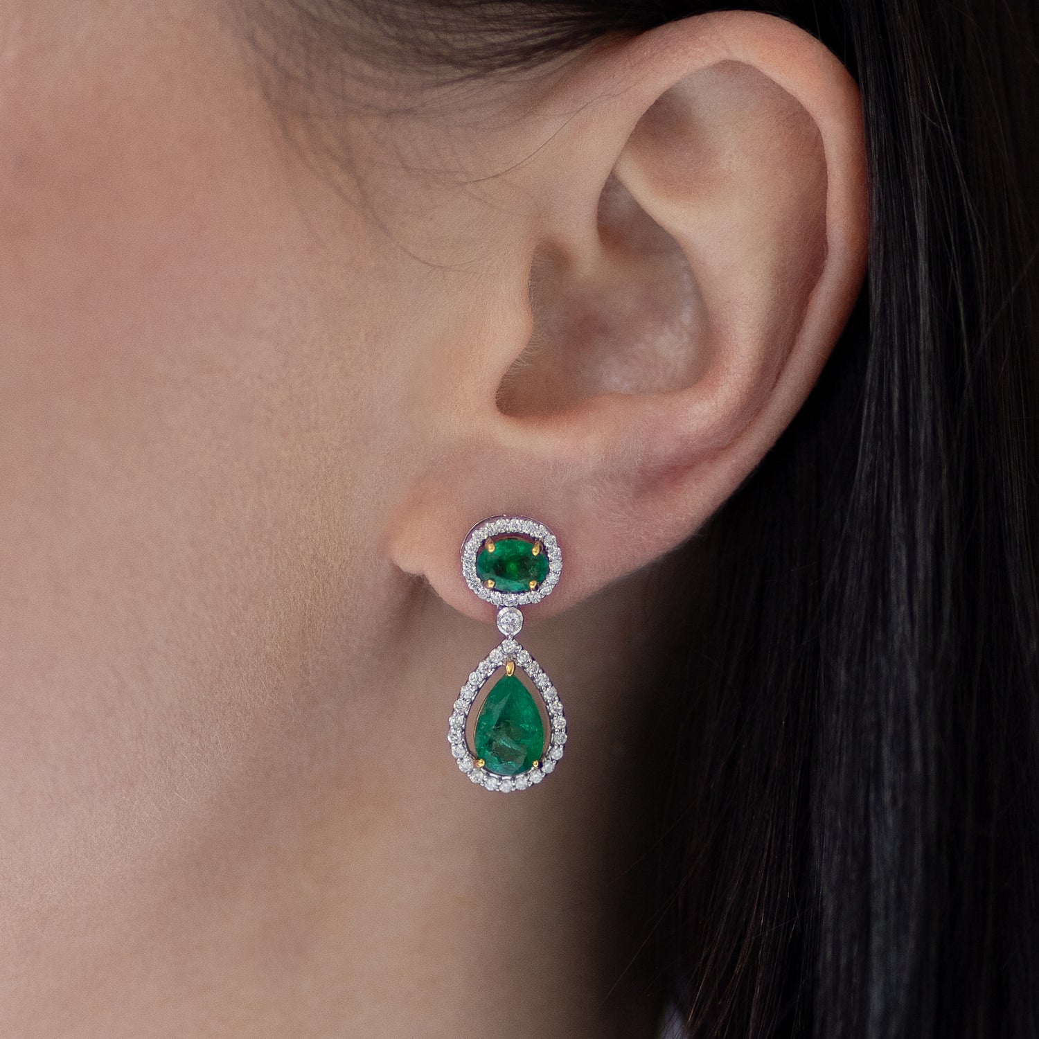 Emerald Earrings in White Gold