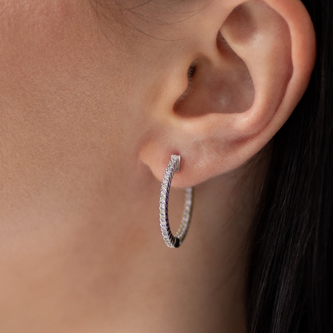 1.00ct Hoop Earrings in White Gold with Diamonds