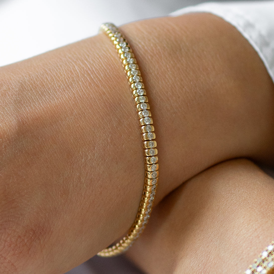 Diamond Bracelet in Yellow Gold