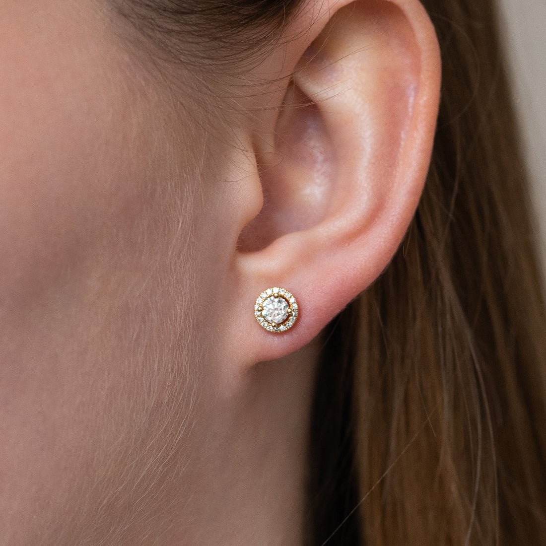 Diamond Earrings in Yellow Gold