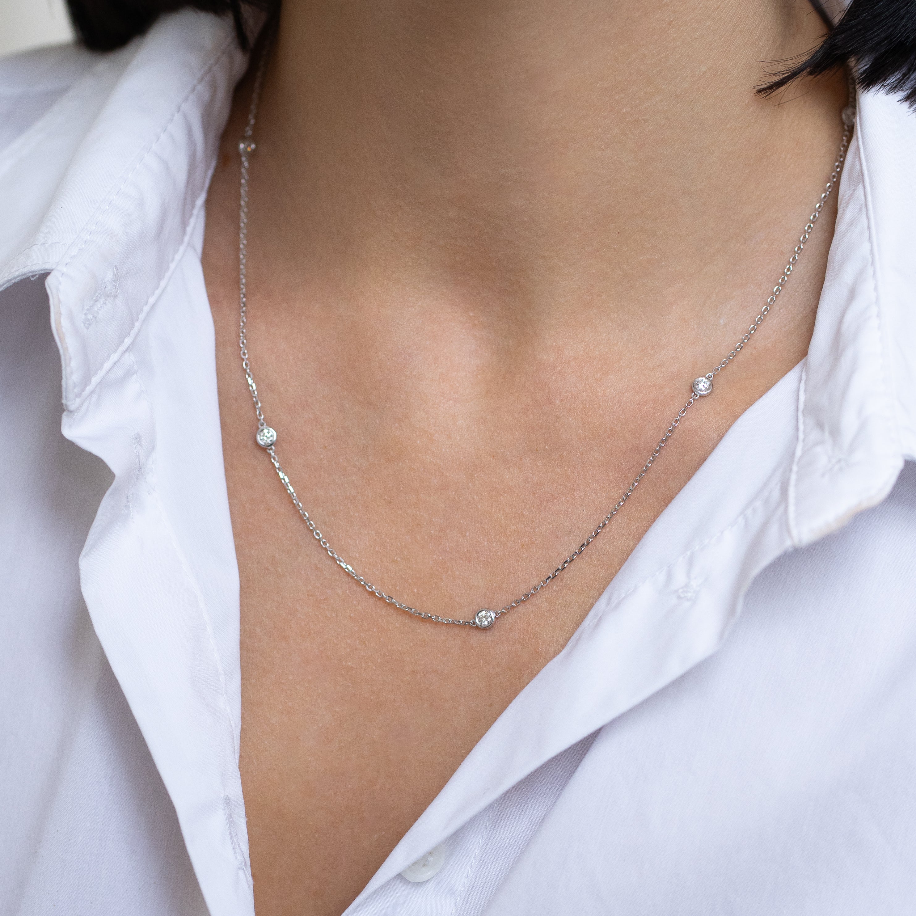 White Gold Necklace with Diamonds