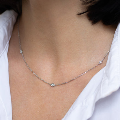 White Gold Necklace with Diamonds