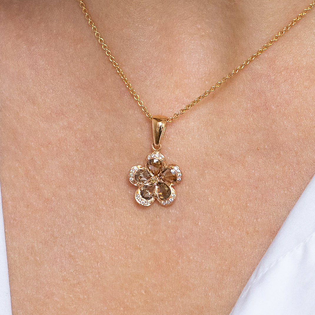 Flower Pendant with Brown Diamonds in Rose Gold