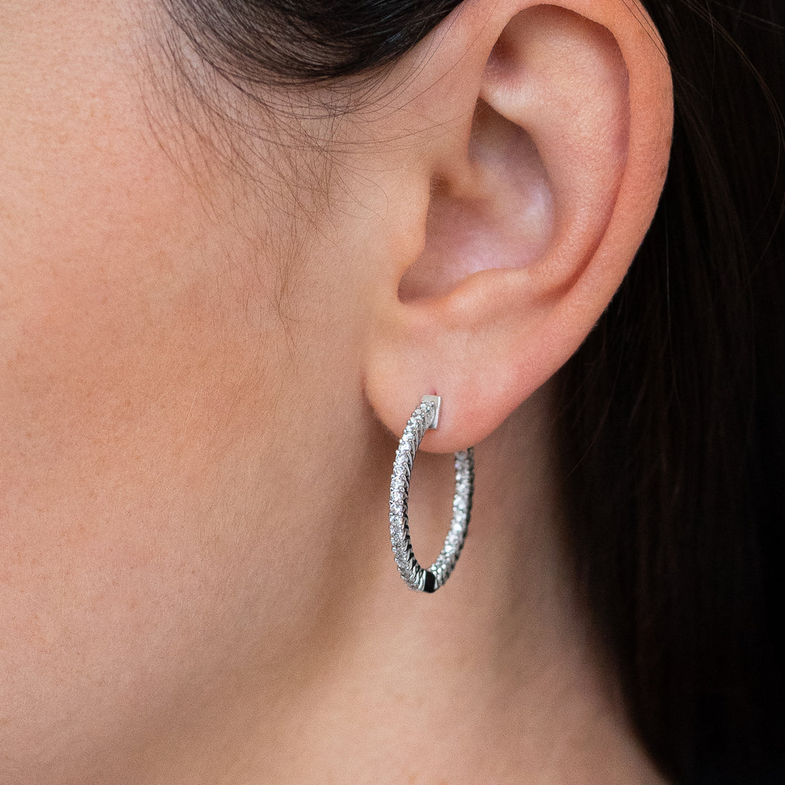 1.00ct Hoop Earrings in White Gold with Diamonds