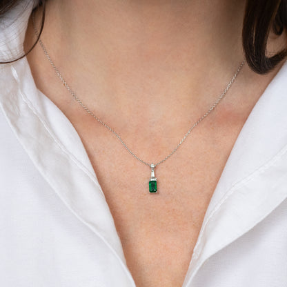 Emerald Pendant in White Gold