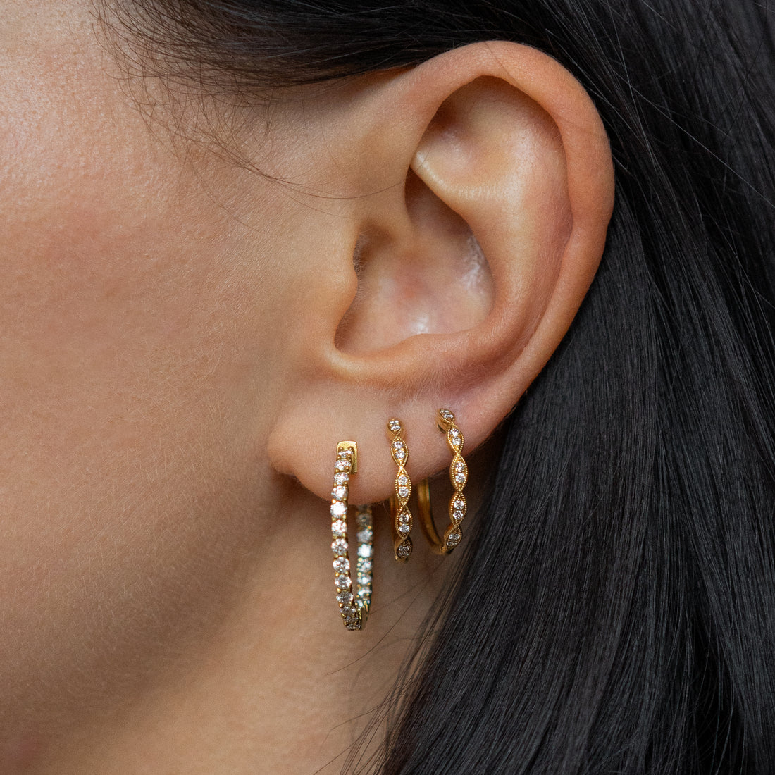1.88ct Hoop Earrings in Yellow Gold with Diamonds