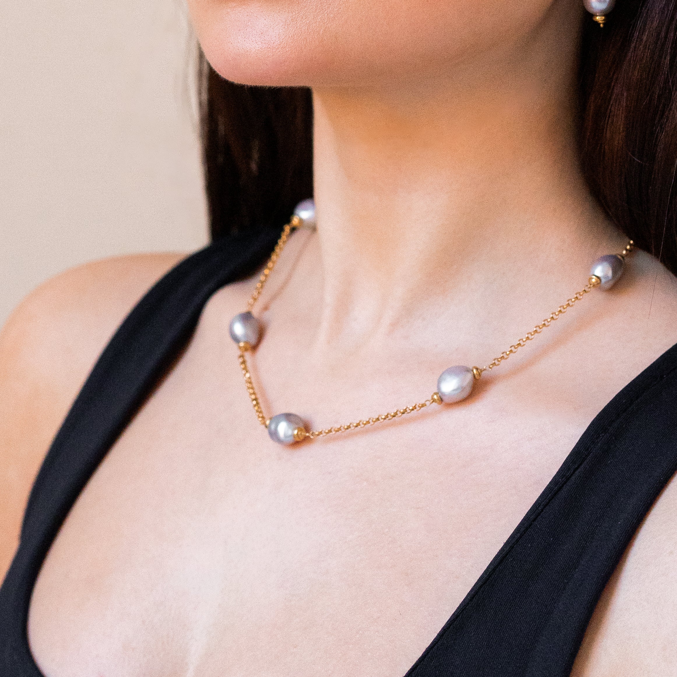 Fresh Water Grey Pearl Necklace