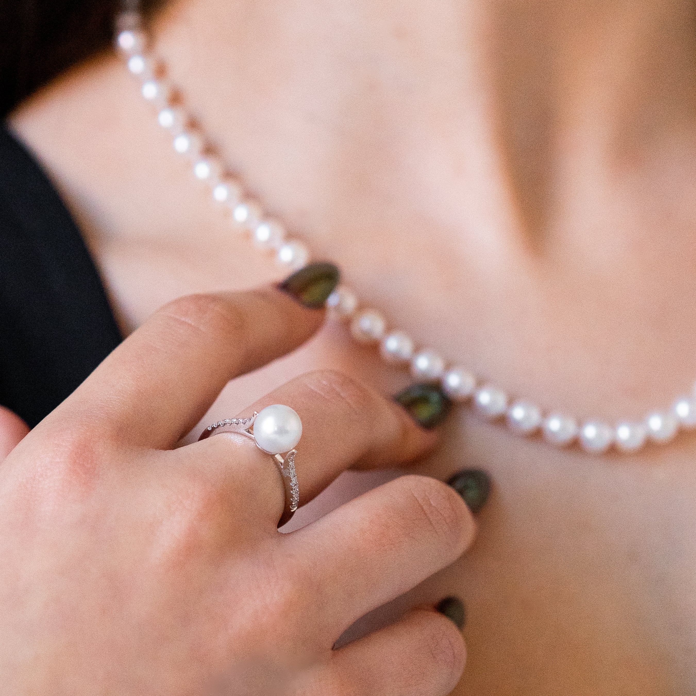 White Pearl Ring in White Gold