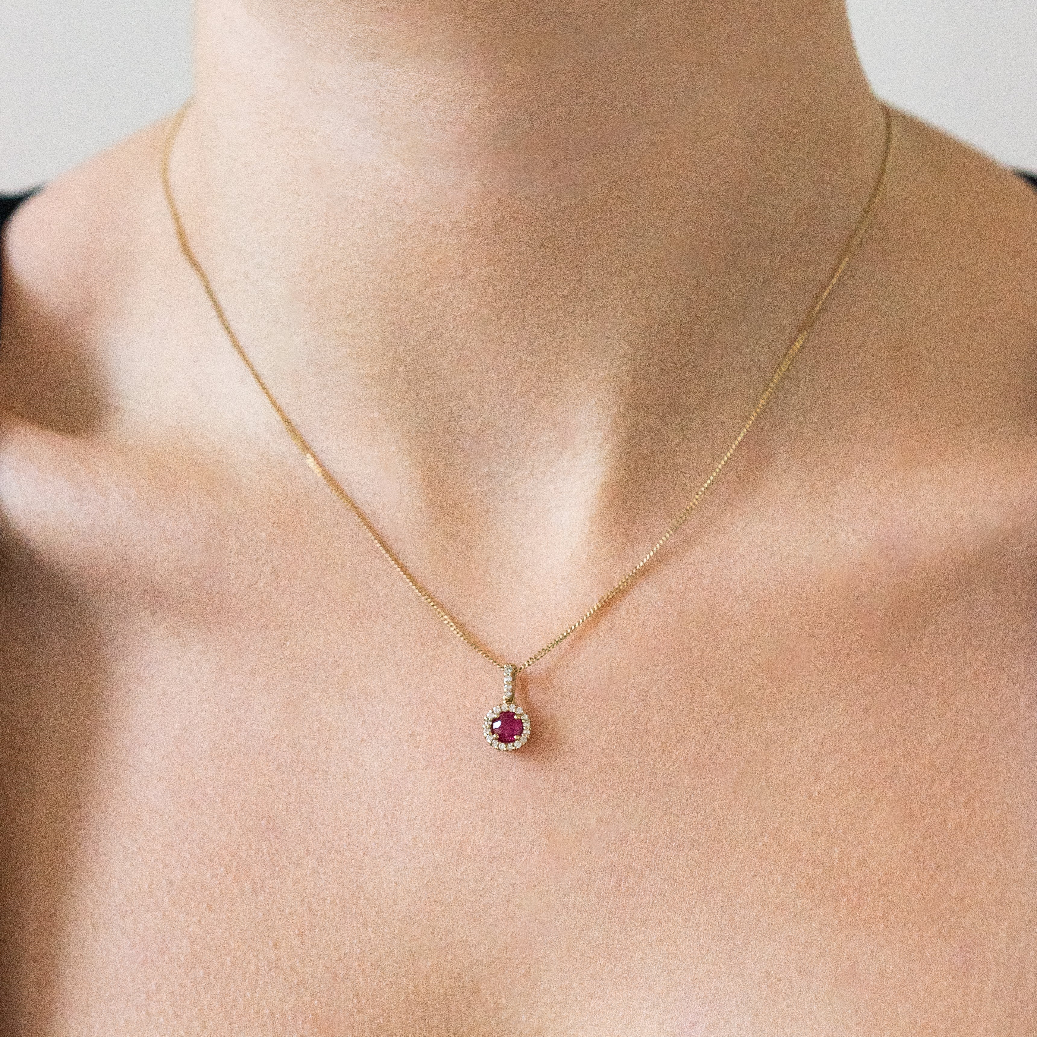 Red Ruby Pendant in Yellow Gold