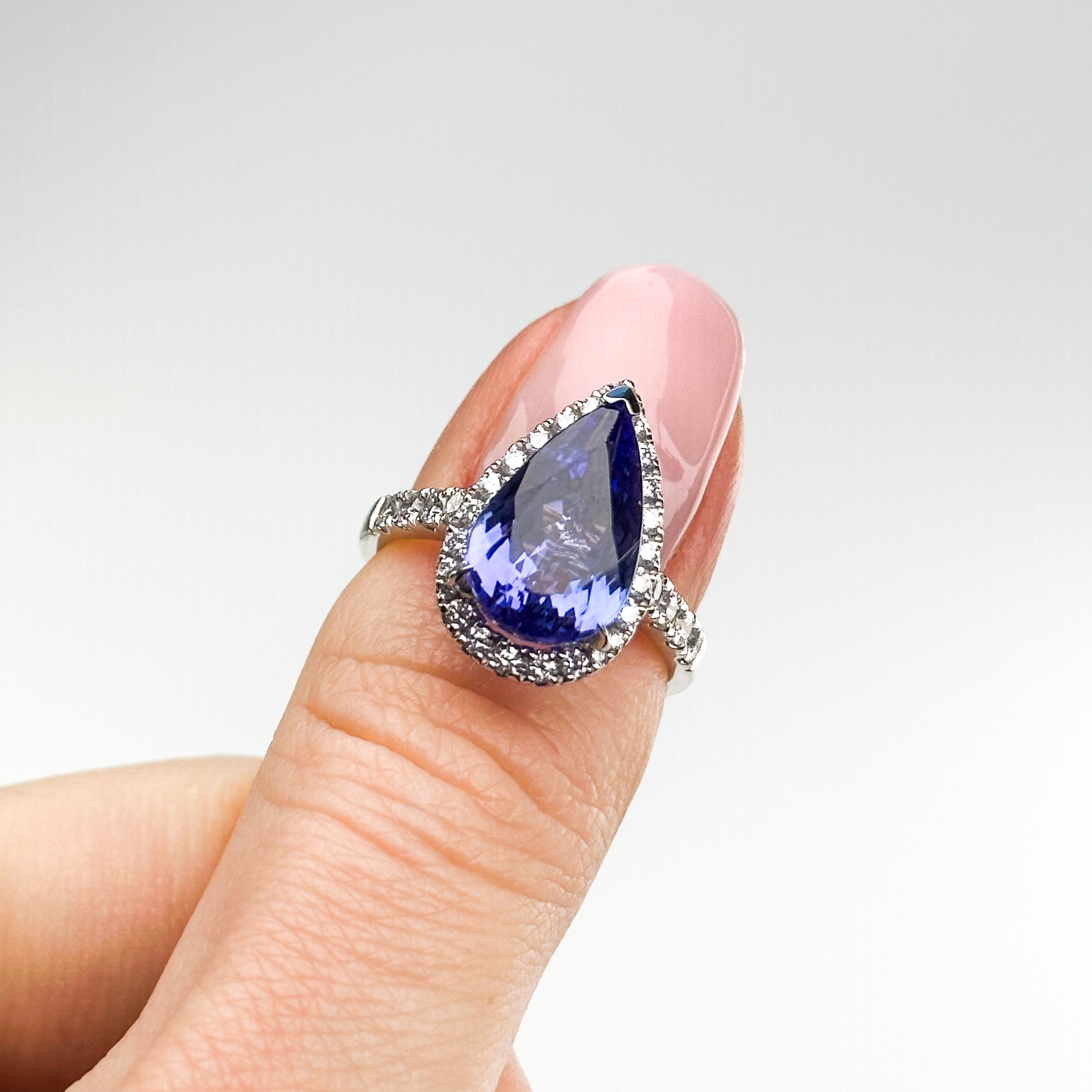 4.54ct Pear Shape Tanzanite and Diamonds Ring