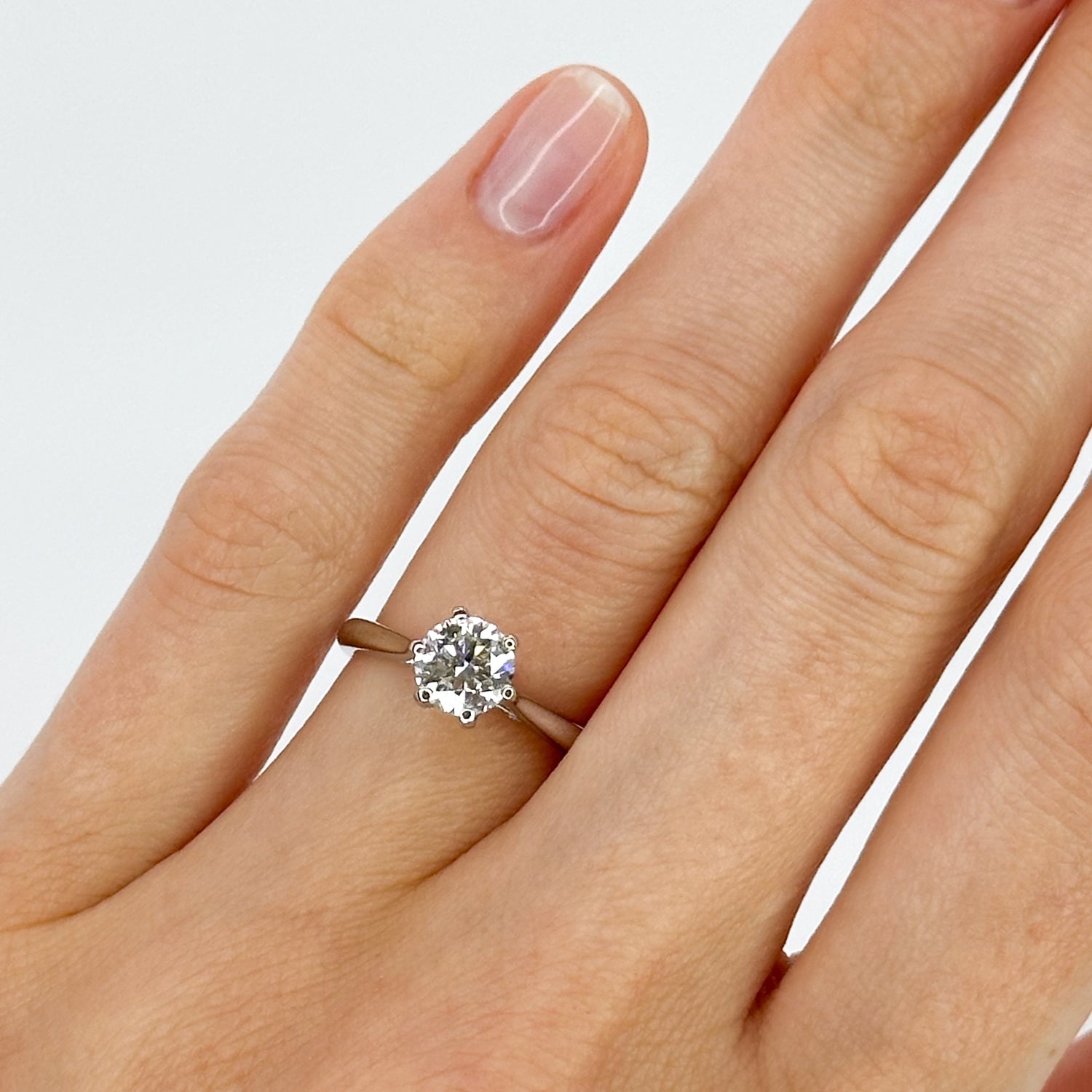 1.00ct Lab-Grown Round Cut Diamond Ring