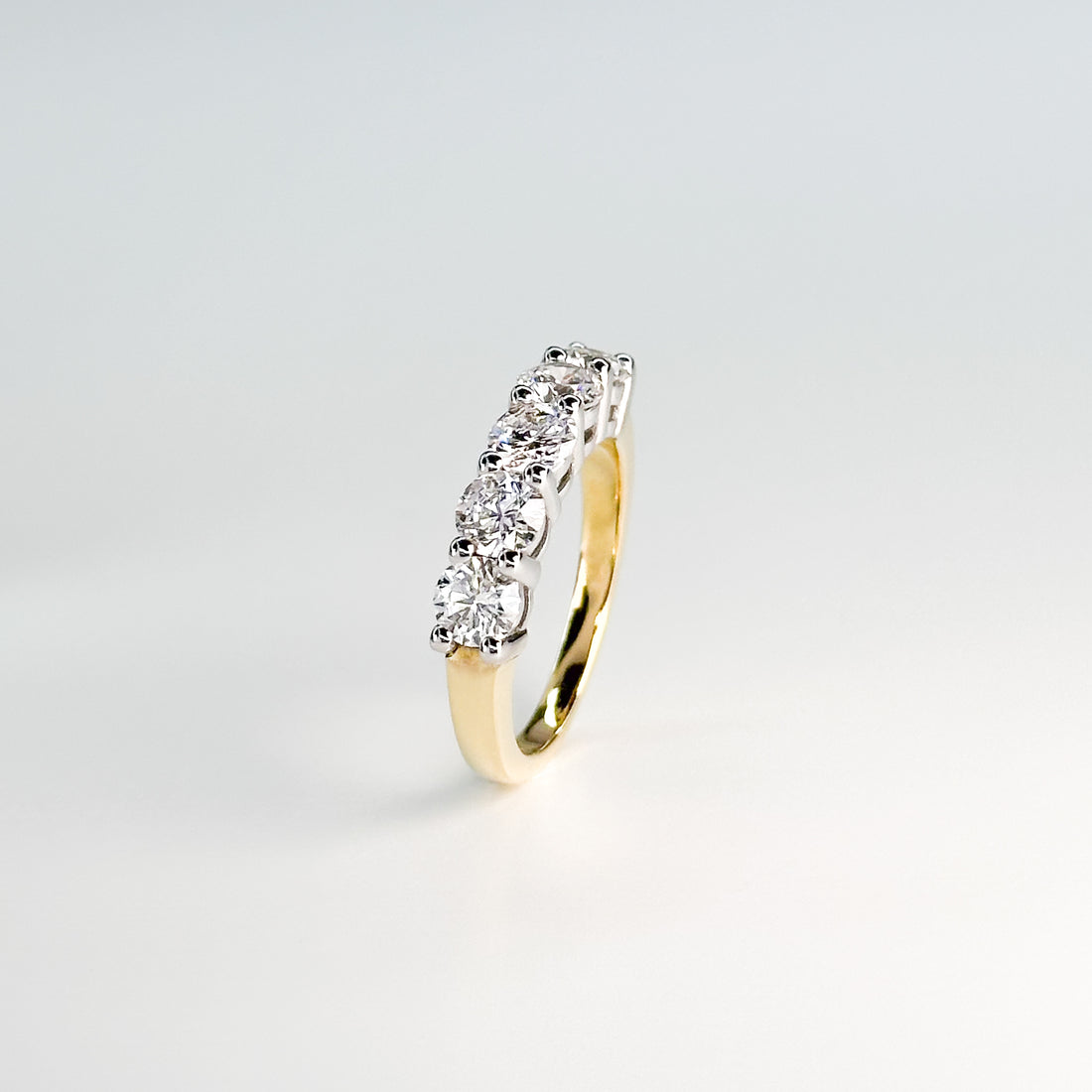 5 Round Brilliant Cut Diamond Ring