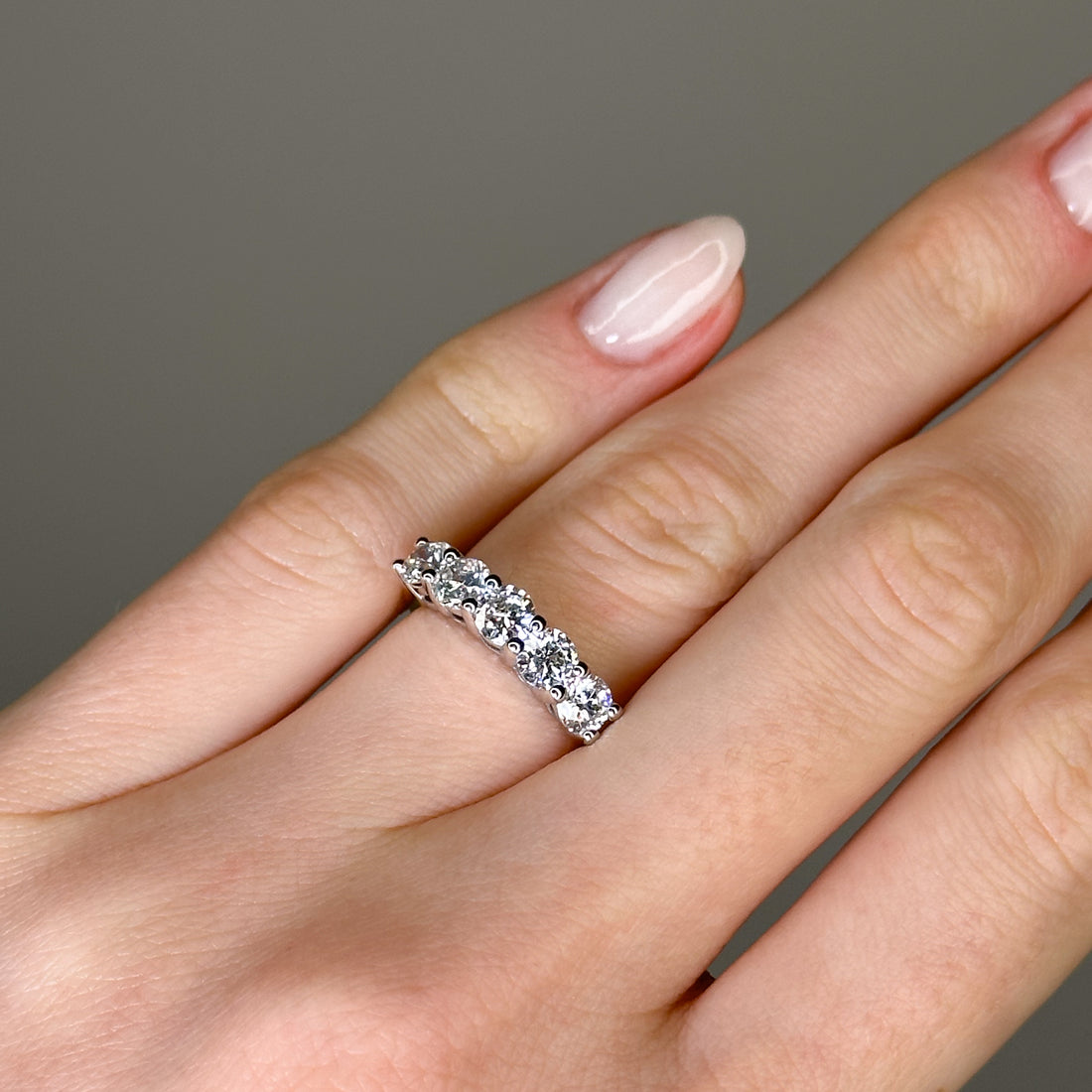 5 Round Brilliant Cut Diamond Ring