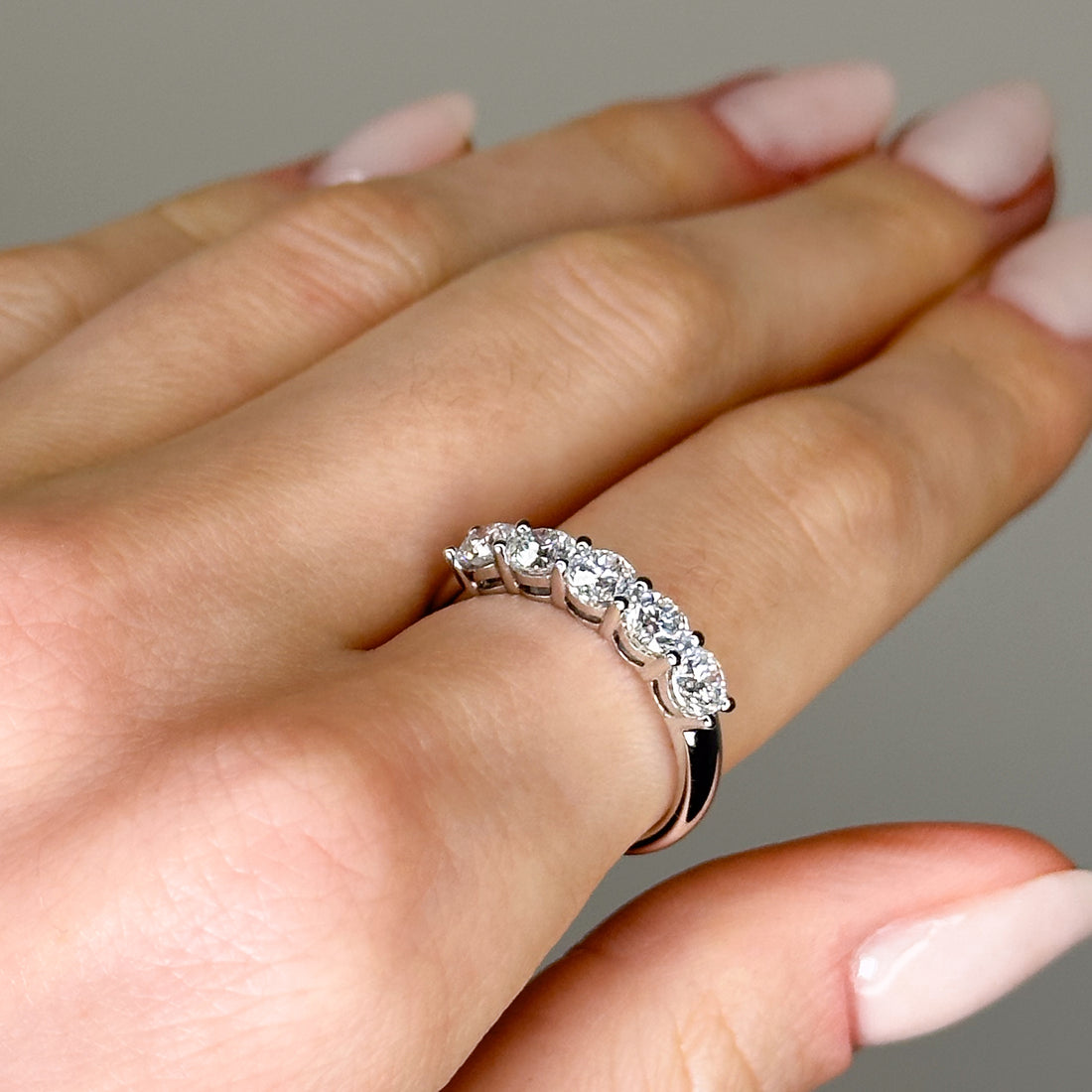 5 Round Brilliant Cut Diamond Ring