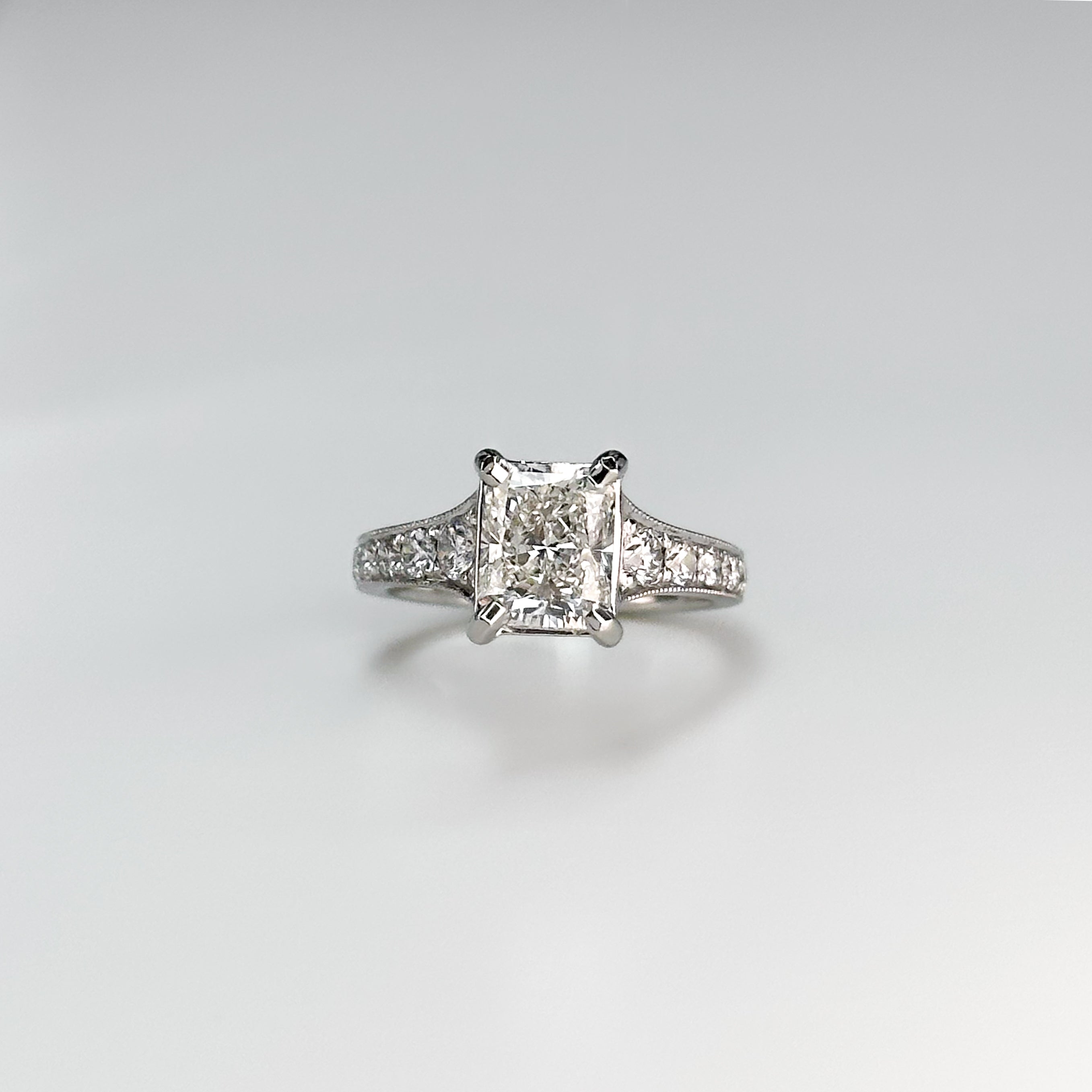 2.01ct GIA Radiant Cut Diamond Ring