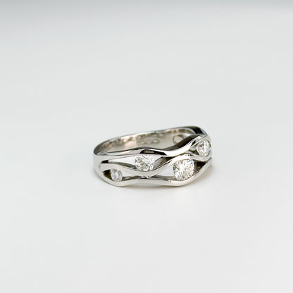 0.98ct Diamond Dress Ring in Platinum