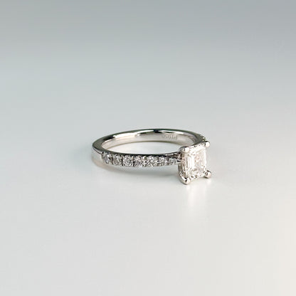 0.70ct GIA Diamond Ring in Platinum