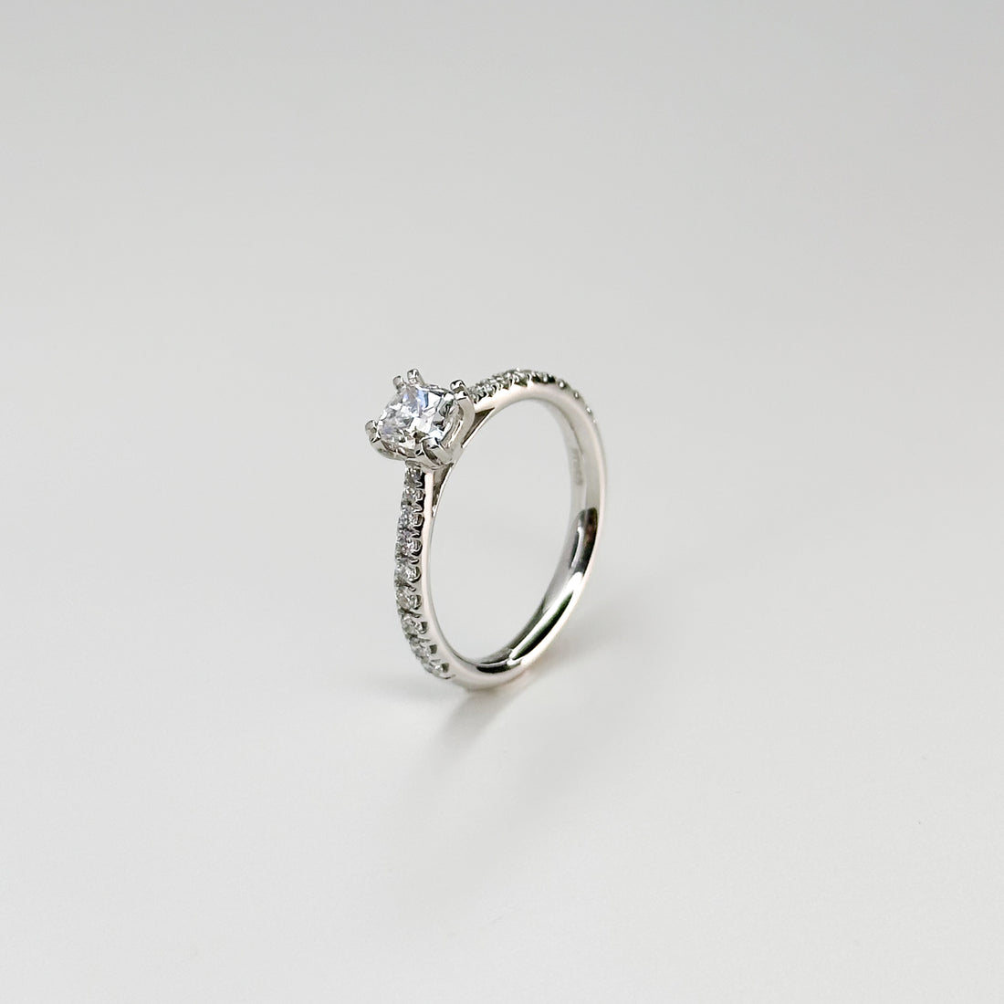 0.46ct GIA Cushion Cut Diamond Ring
