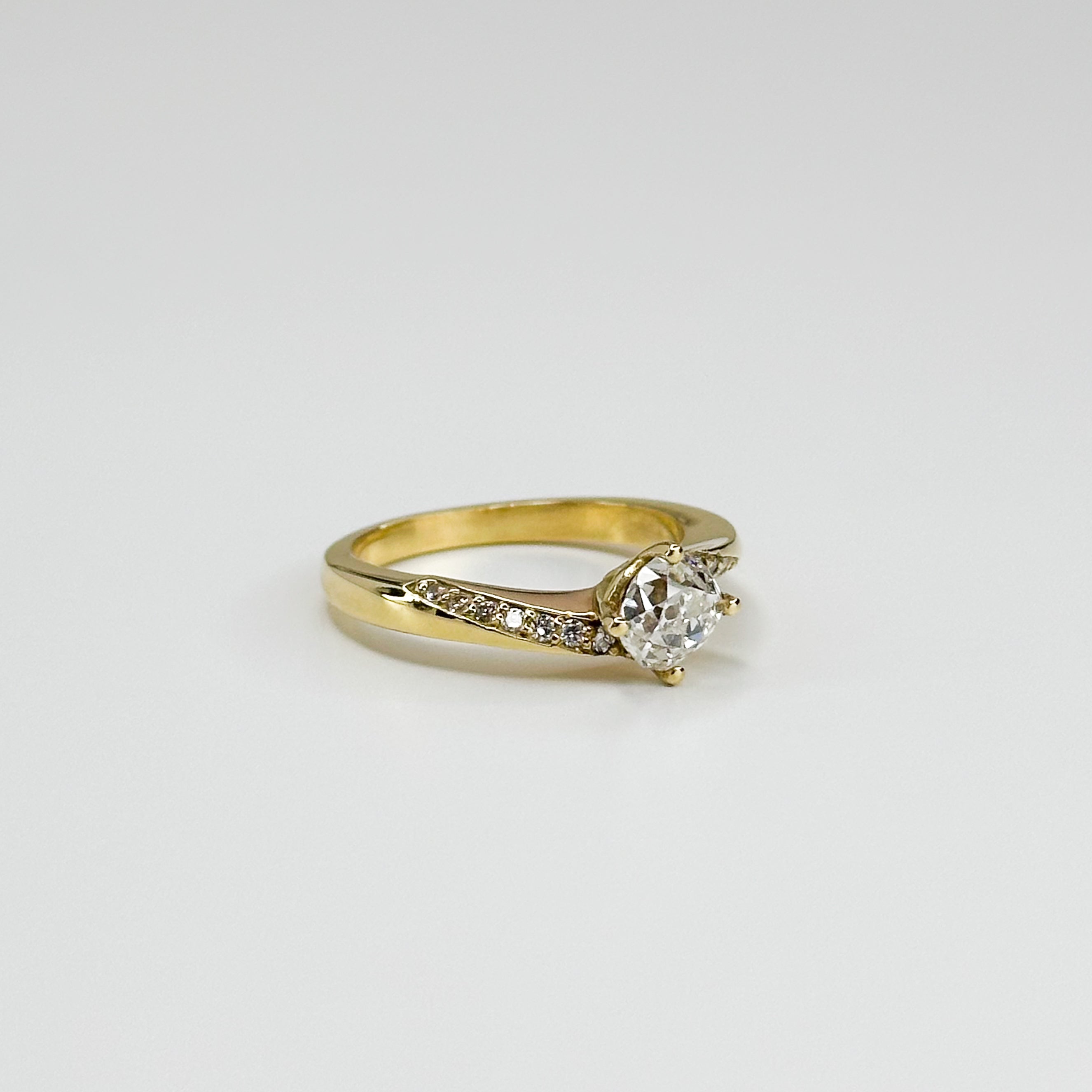 0.86ct Diamond Ring in Yellow Gold