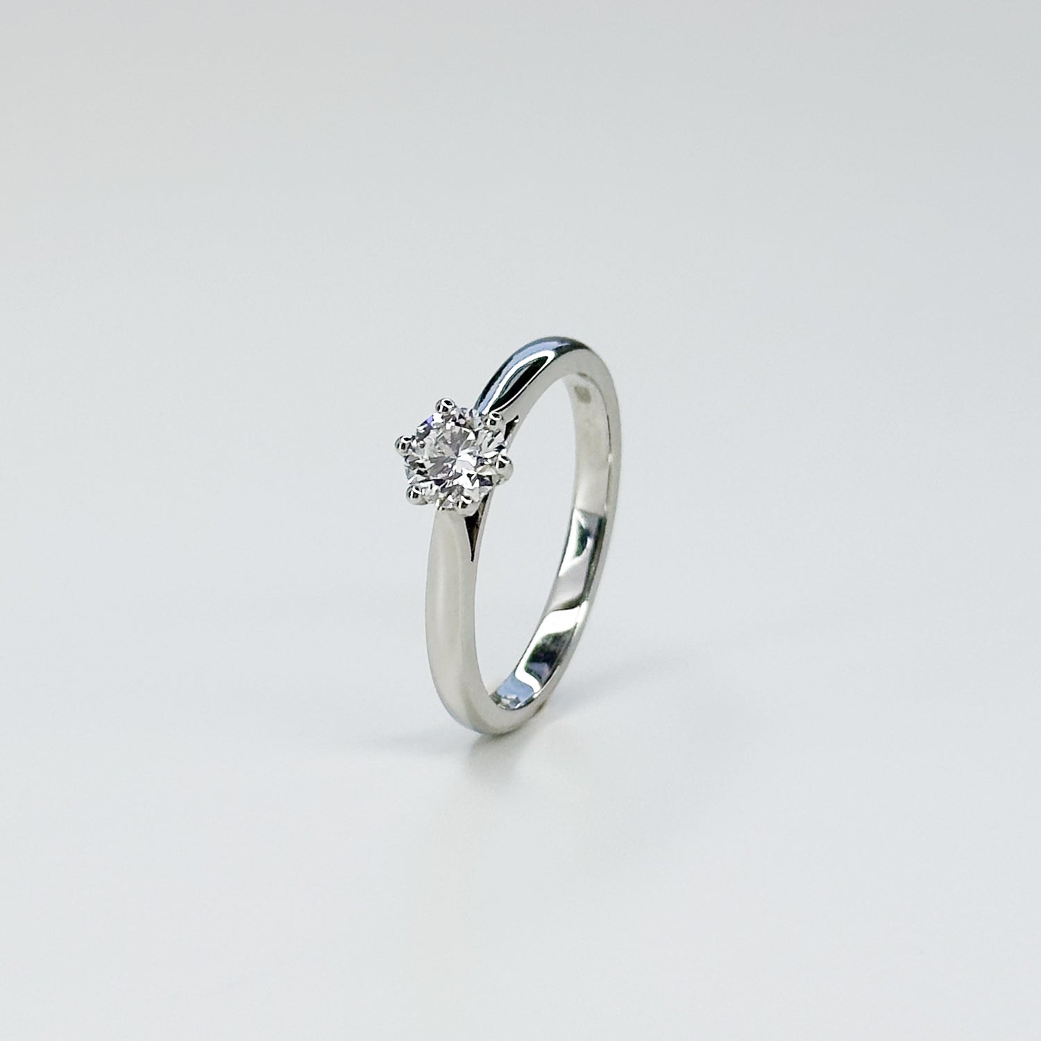 0.41ct GIA Diamond Ring in Platinum