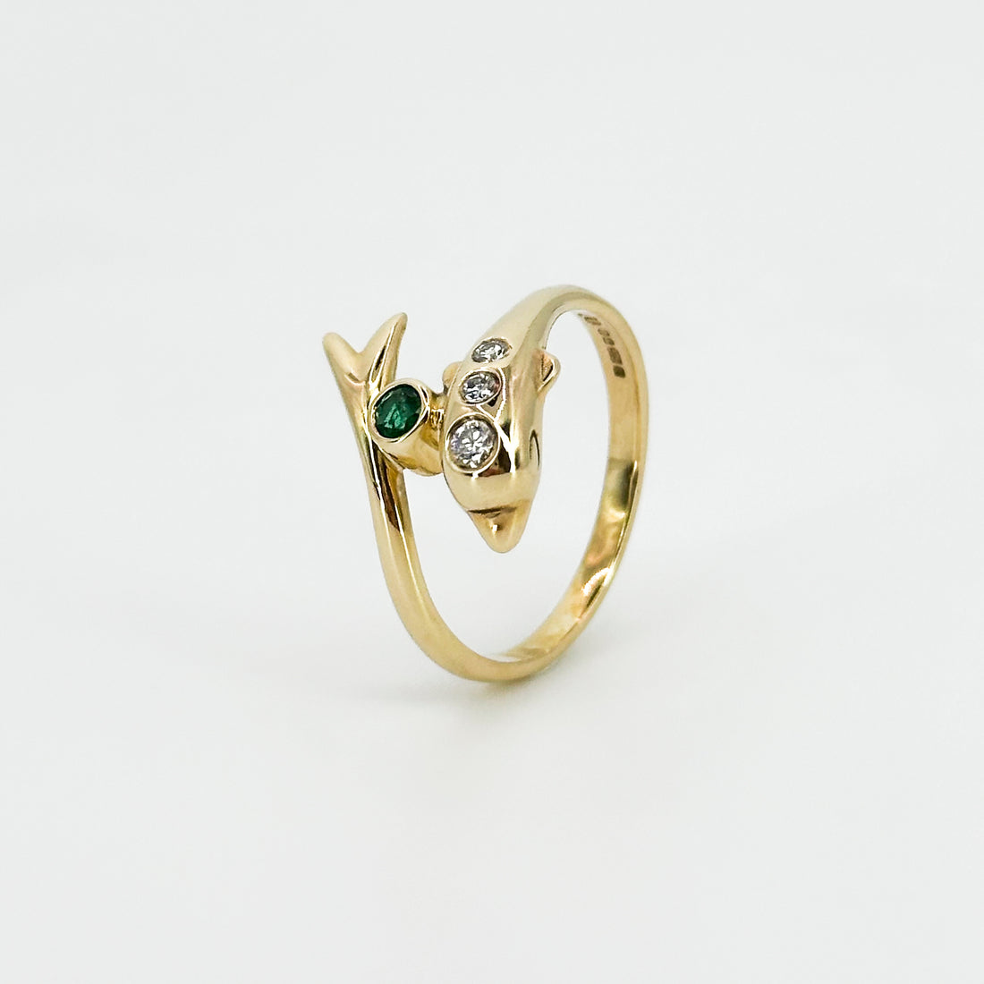 Vintage Dolphin Ring in Yellow Gold