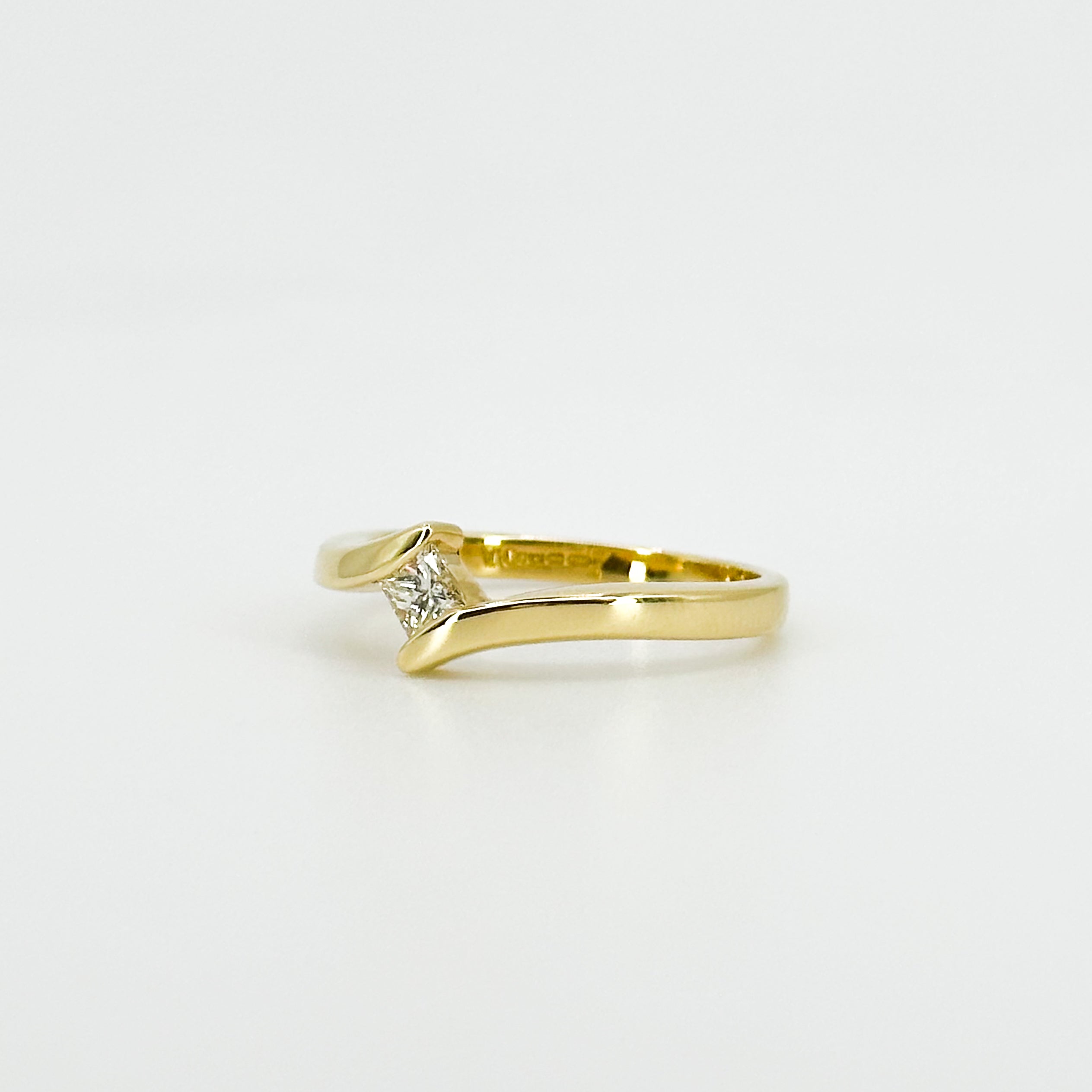 Princess Cut Diamond Ring in Yellow Gold