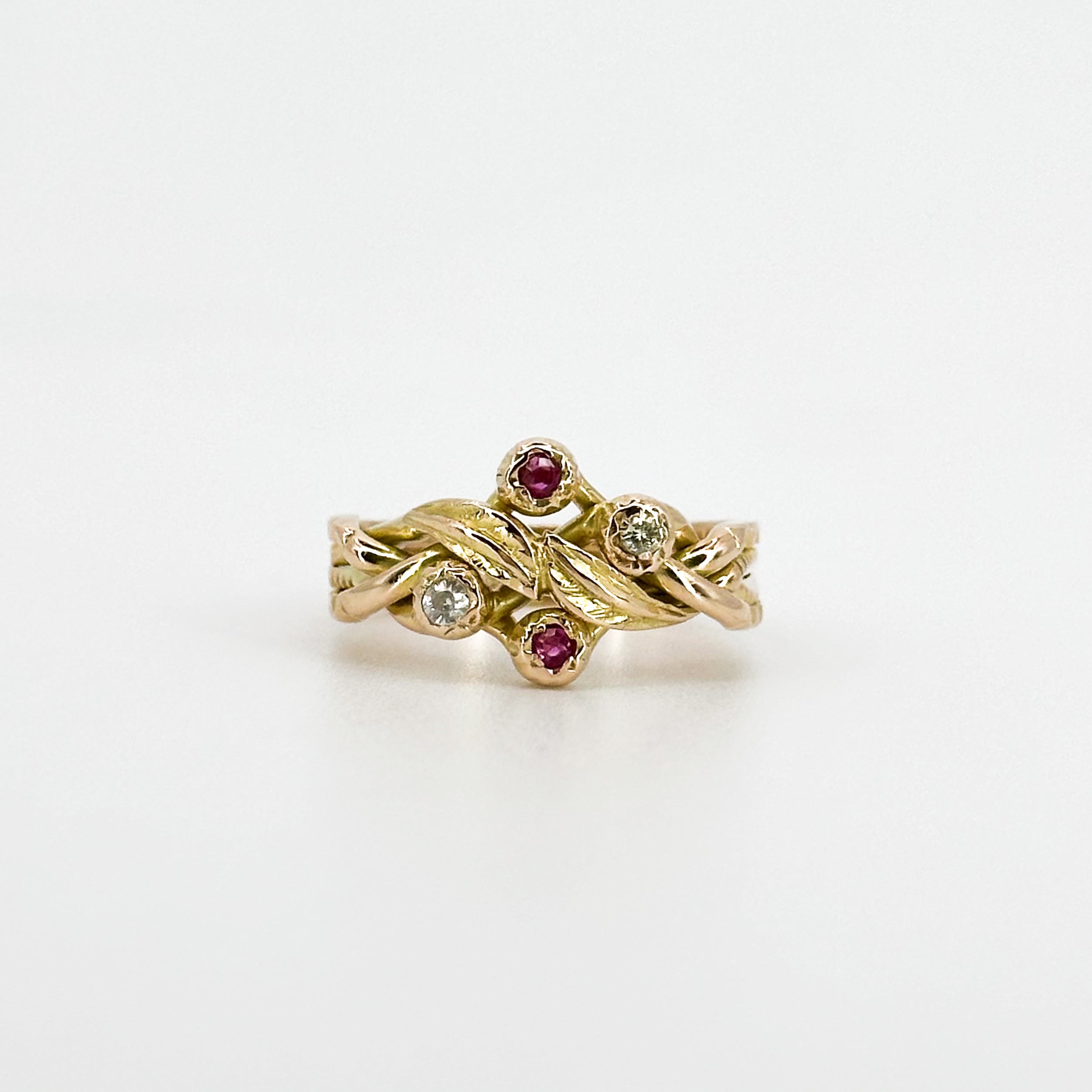 Vintage Gold Ring with Rubies