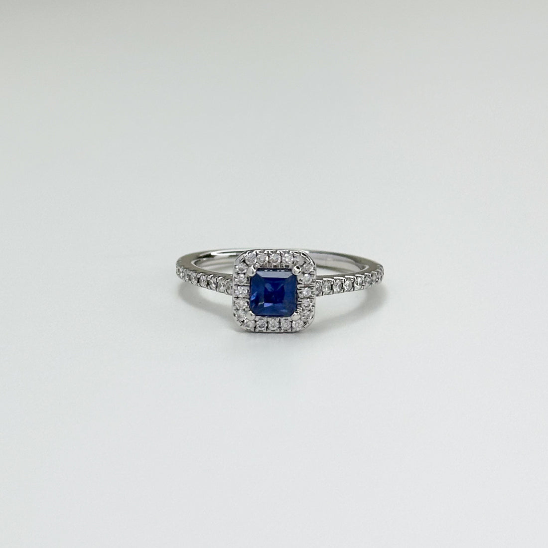 0.60ct Princess Cut Sapphire Ring