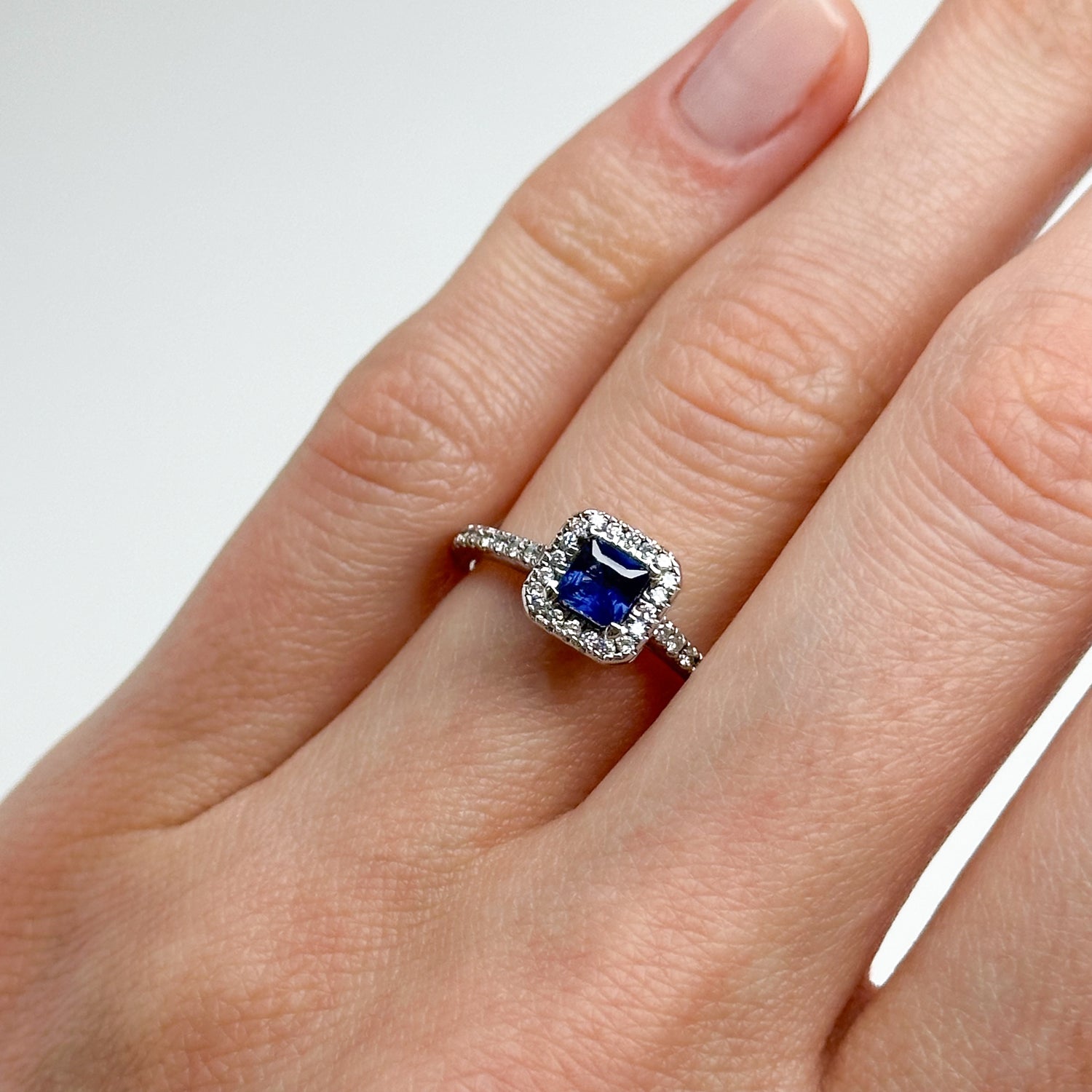 0.60ct Princess Cut Sapphire Ring