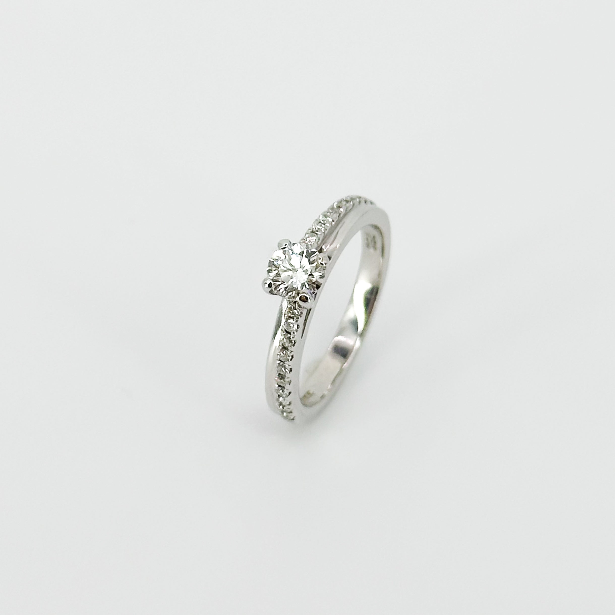 0.35ct Diamond Engagement Ring in White Gold