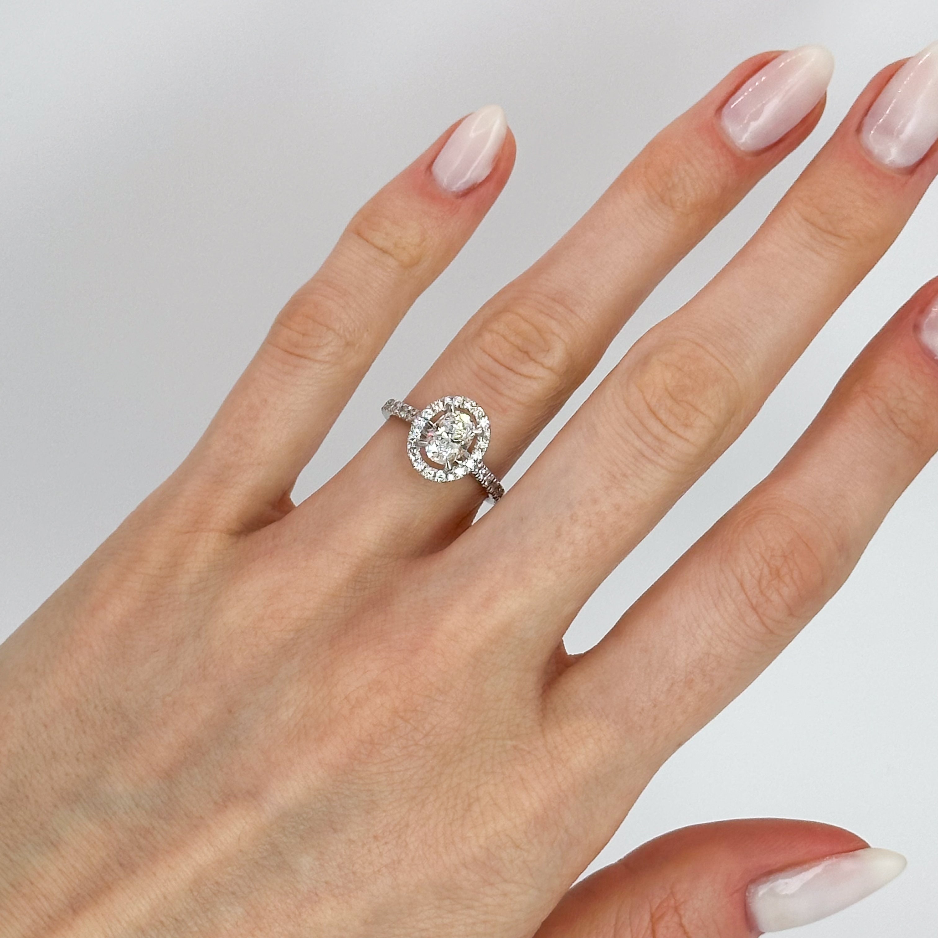 1.01ct Oval Cut Diamond Ring with Halo