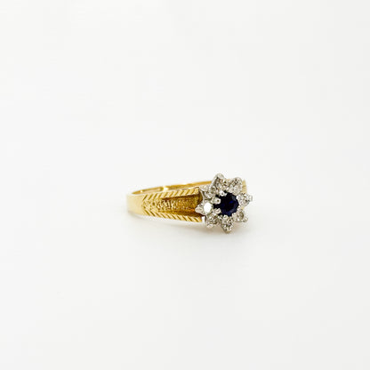 Sapphire Daisy Cluster Vintage Ring