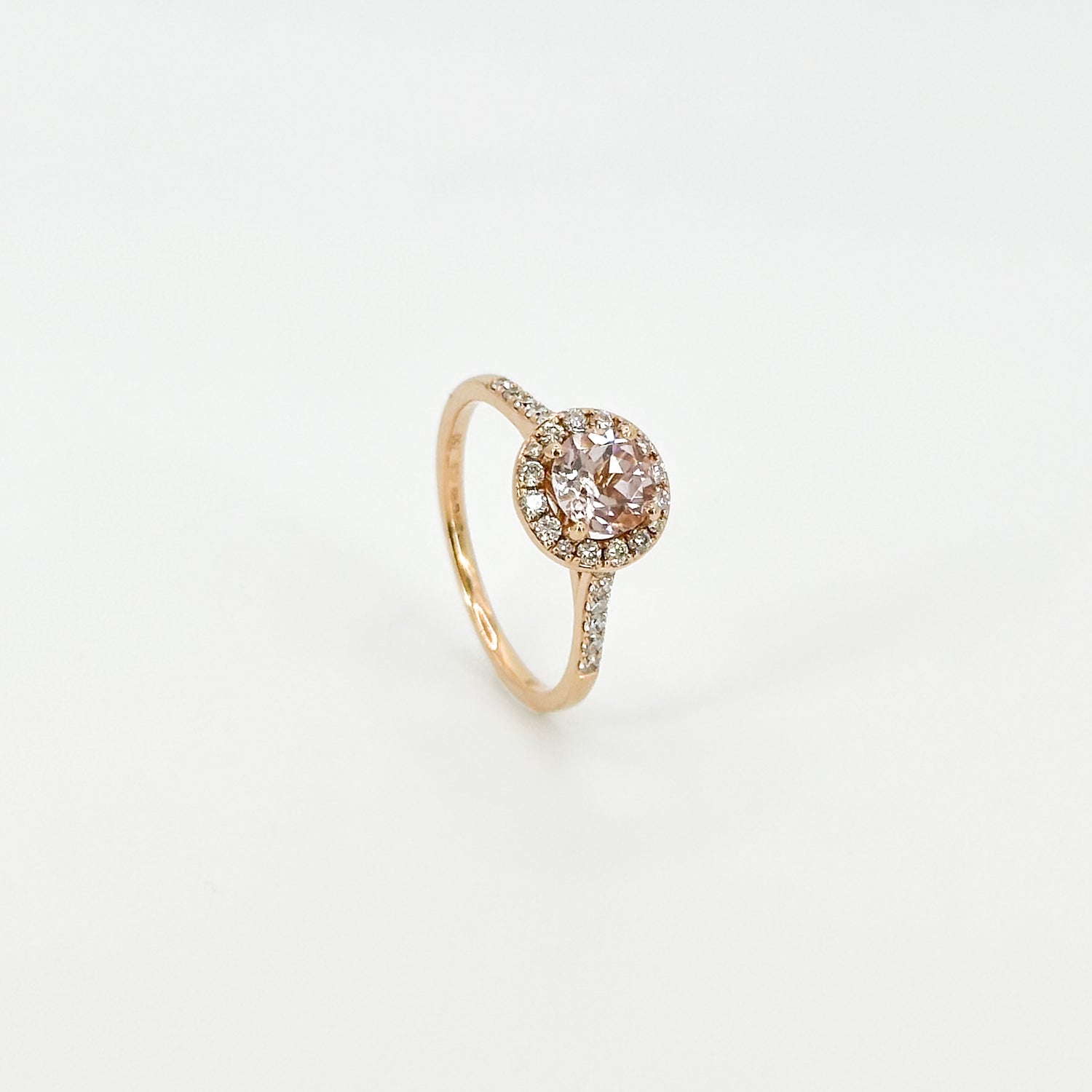 Morganite Round Cut Ring with Diamonds