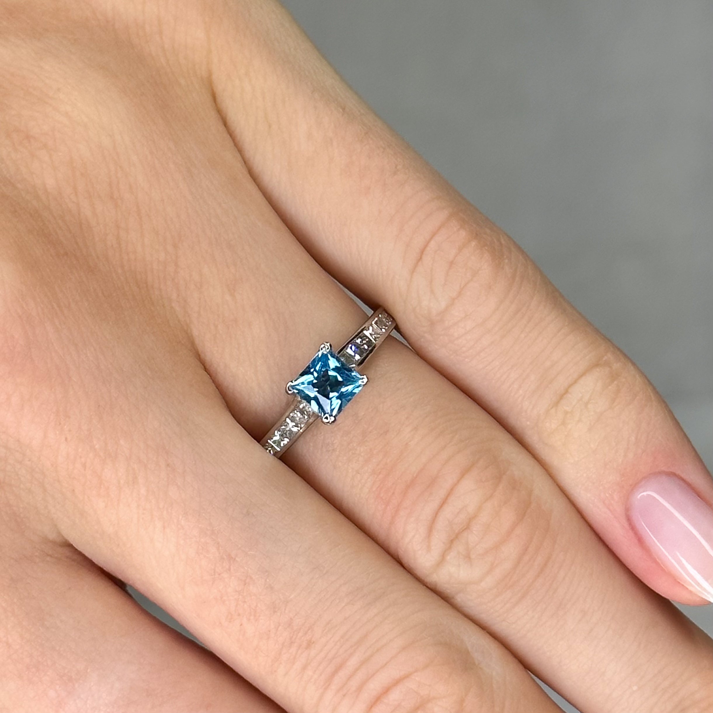 Blue Topaz Ring with Diamonds