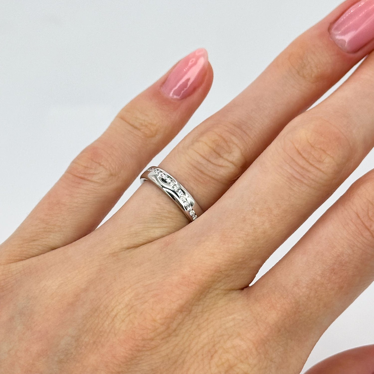 Full Turn Eternity Ring with Diamonds