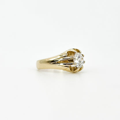 Gold Ring with Zircon