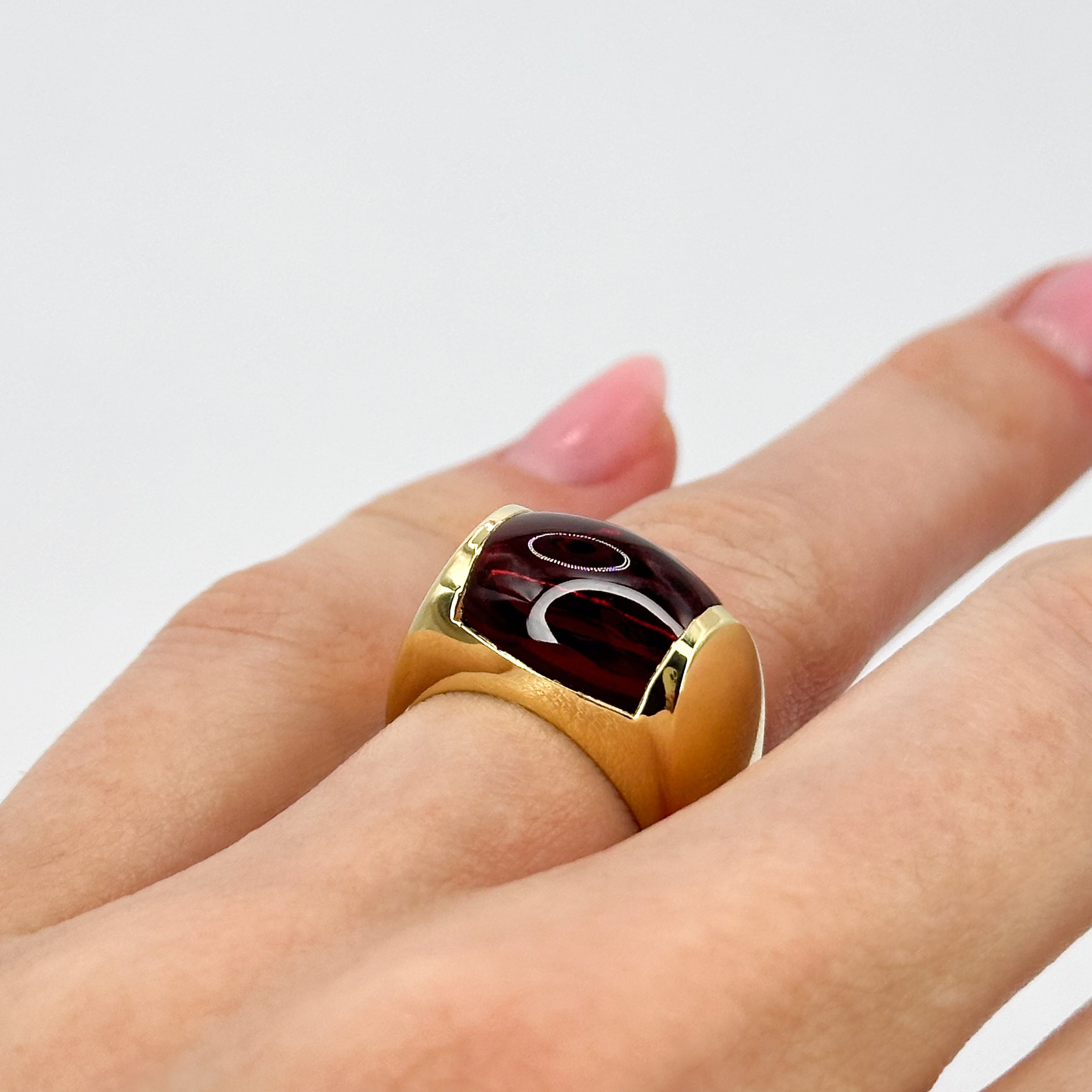 Vintage Garnet Ring