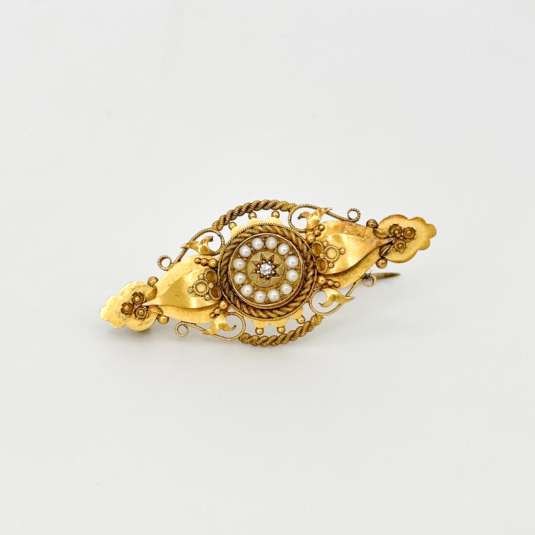 Victorian Gold Brooch with Micro Pearl