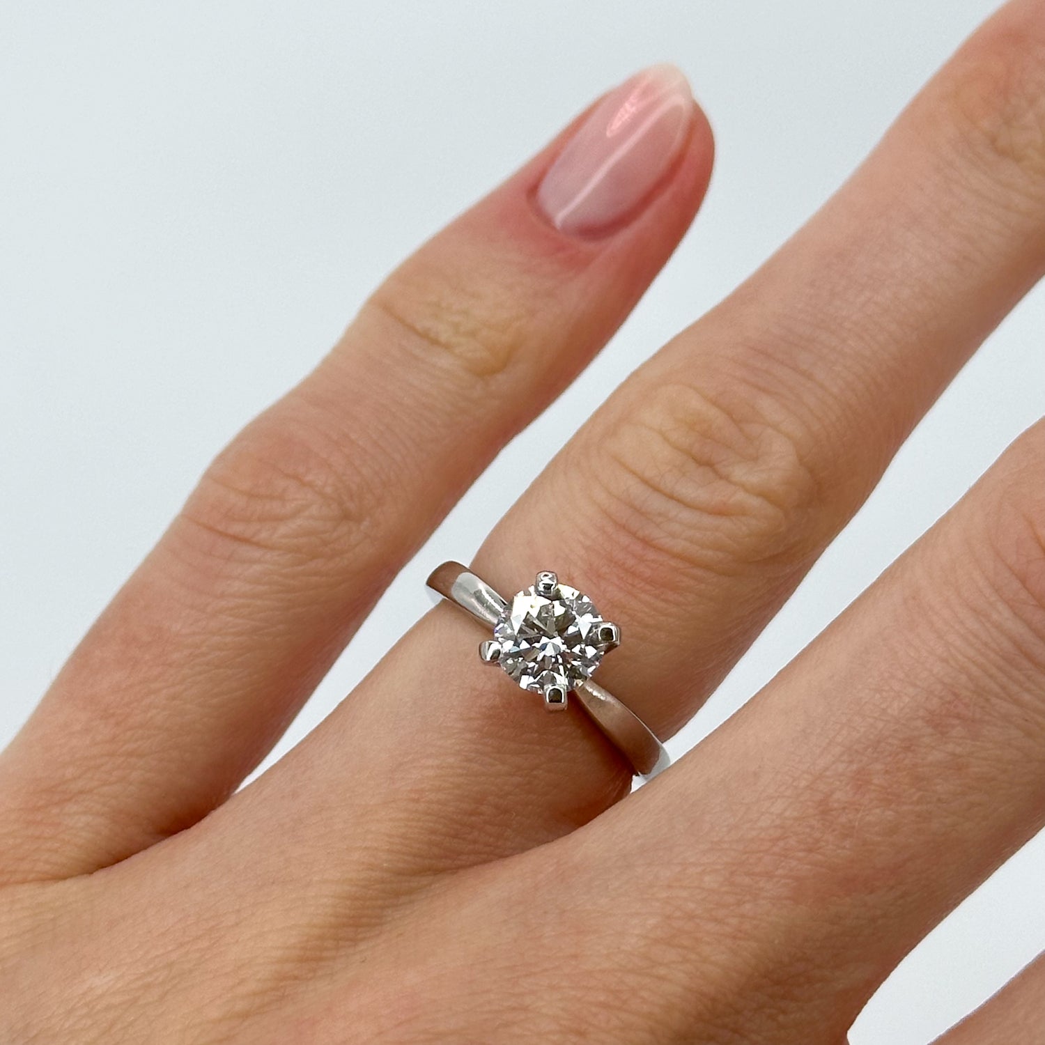 1.01ct Lab-Grown Round Cut Diamond Ring