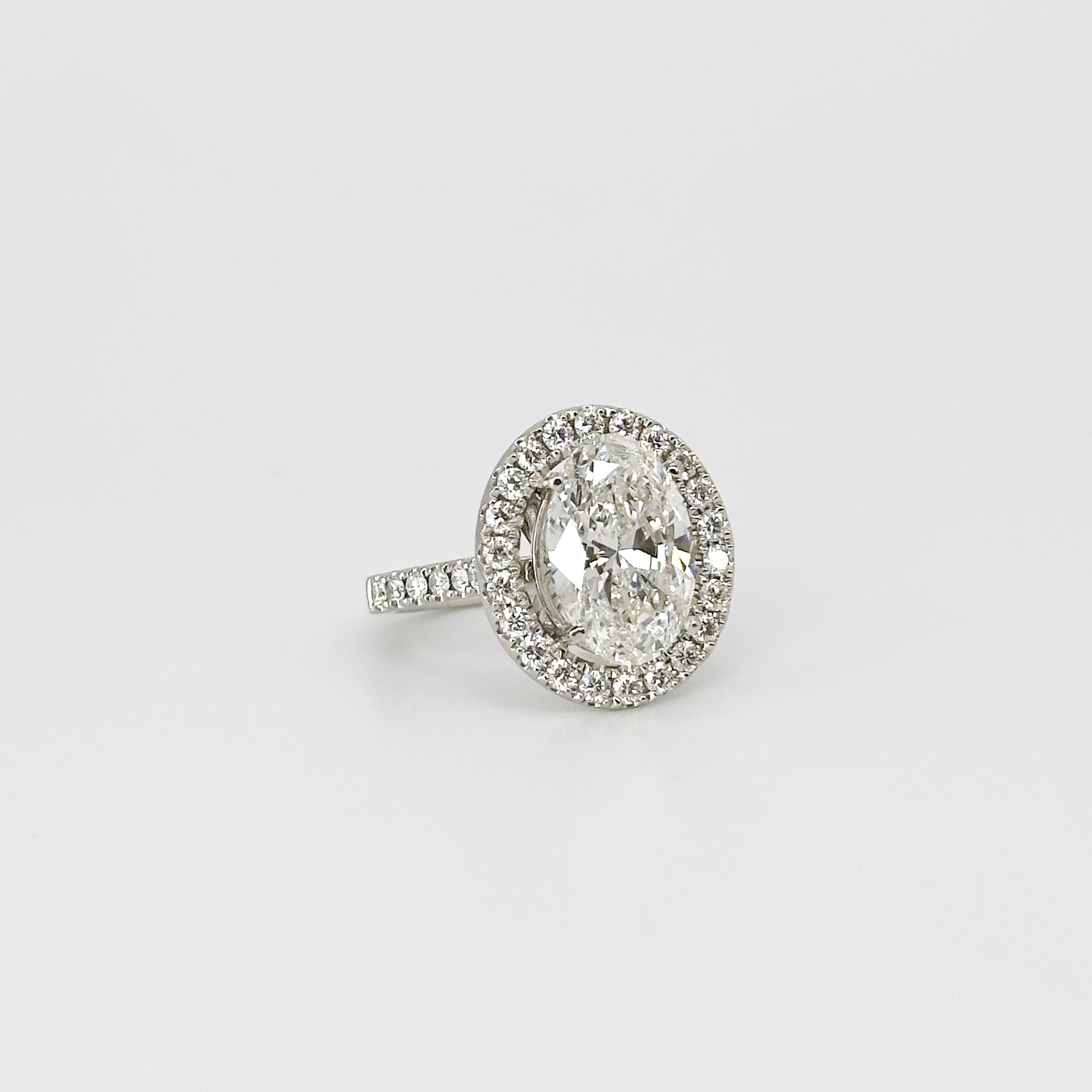 4.26ct Lab-Grown Oval Cut Diamond Ring