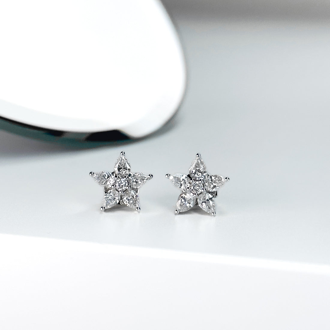 1.85ct Diamond Flower Stud Earrings