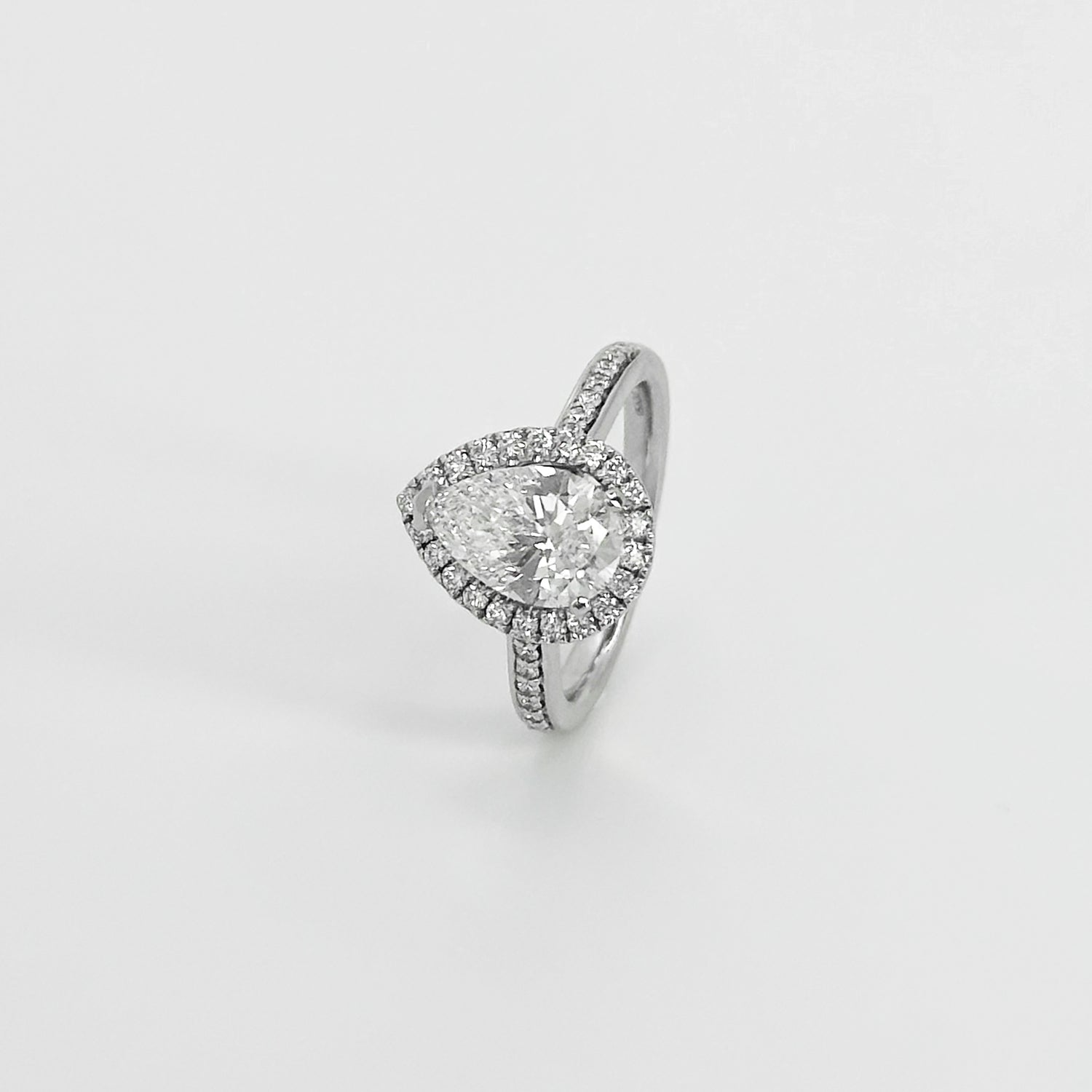 1.50ct Lab-Grown Pear Shape Diamond Ring