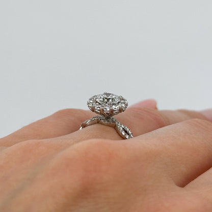 1.00ct Lab-Grown Diamond Ring with Diamond Halo