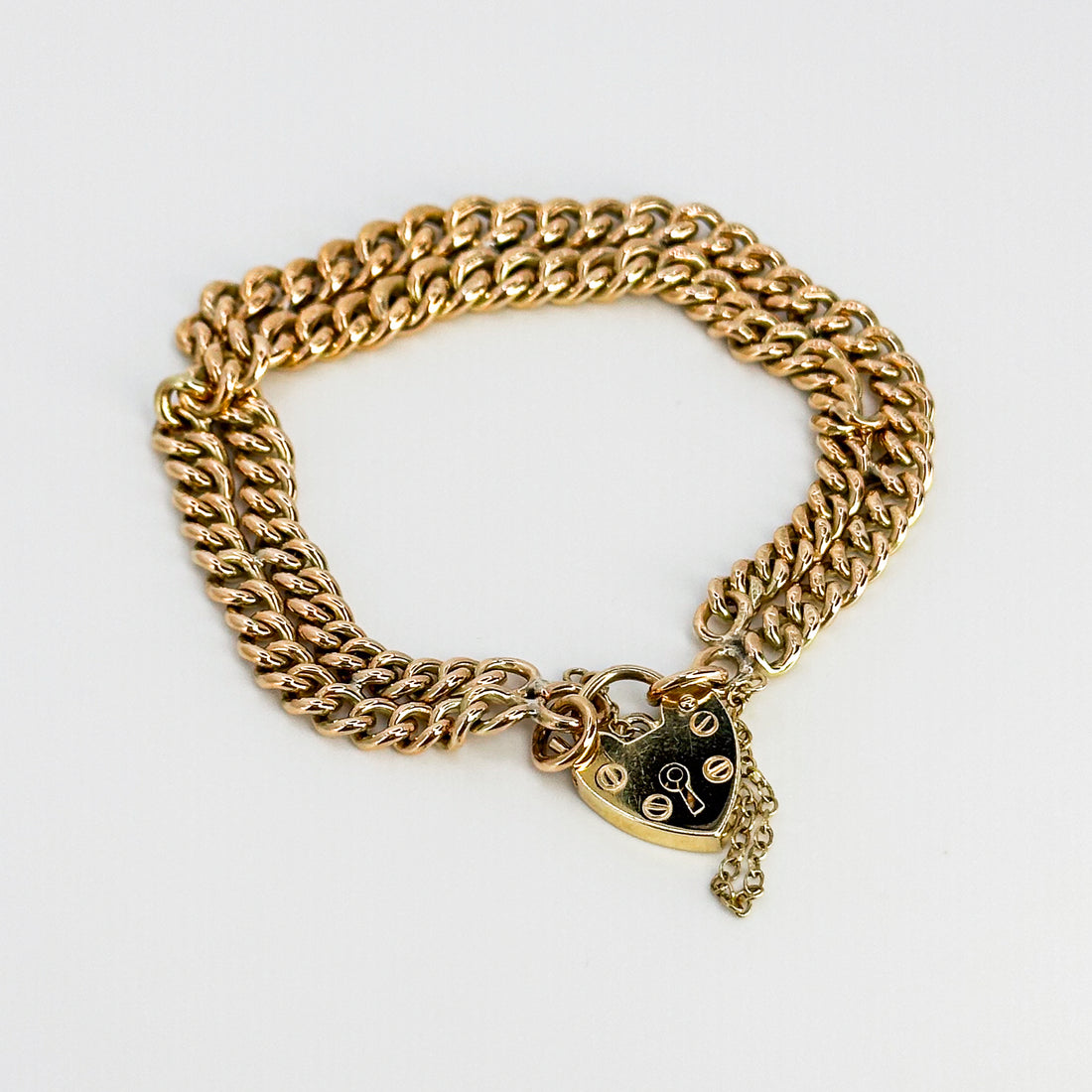 Chain Bracelet with Heart Clasp